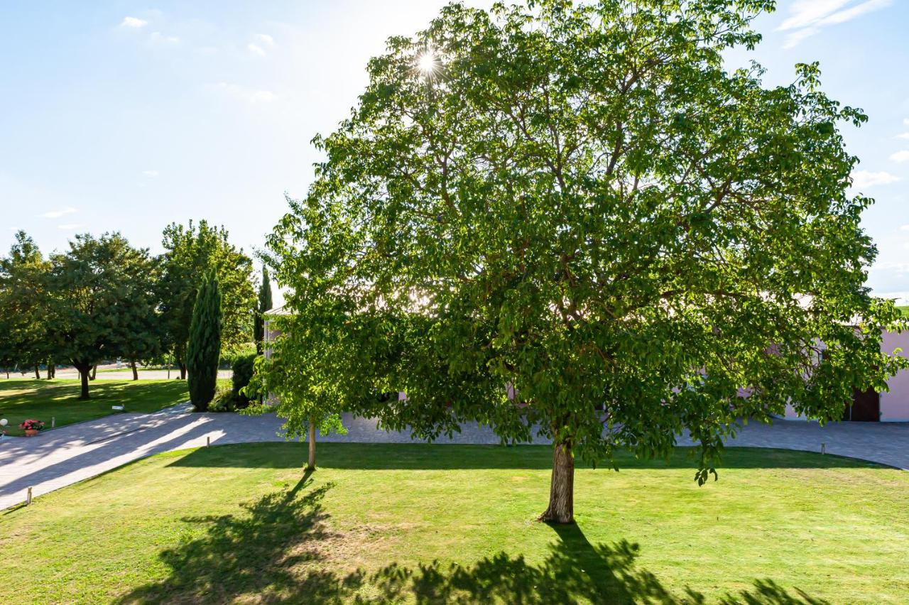 Landgut Schill Hotel Osthofen Exterior foto